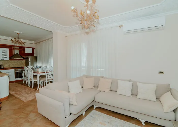 Panoramic Center Apartment