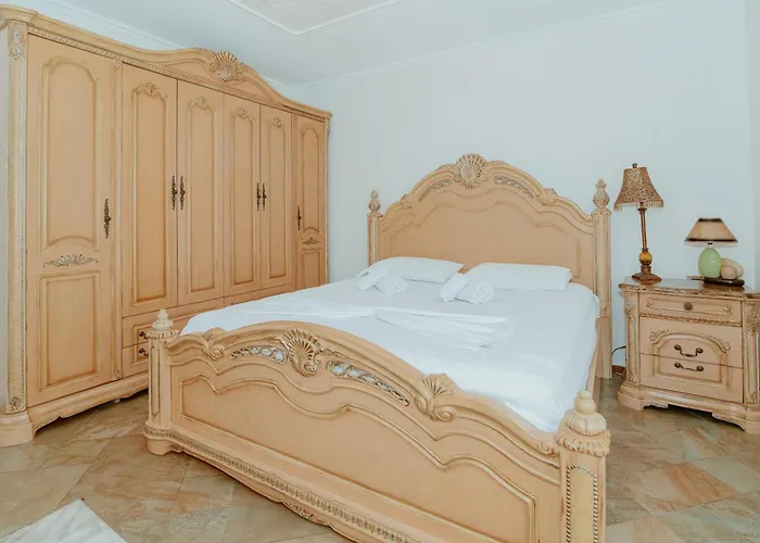 דירה Panoramic Center טיראנה